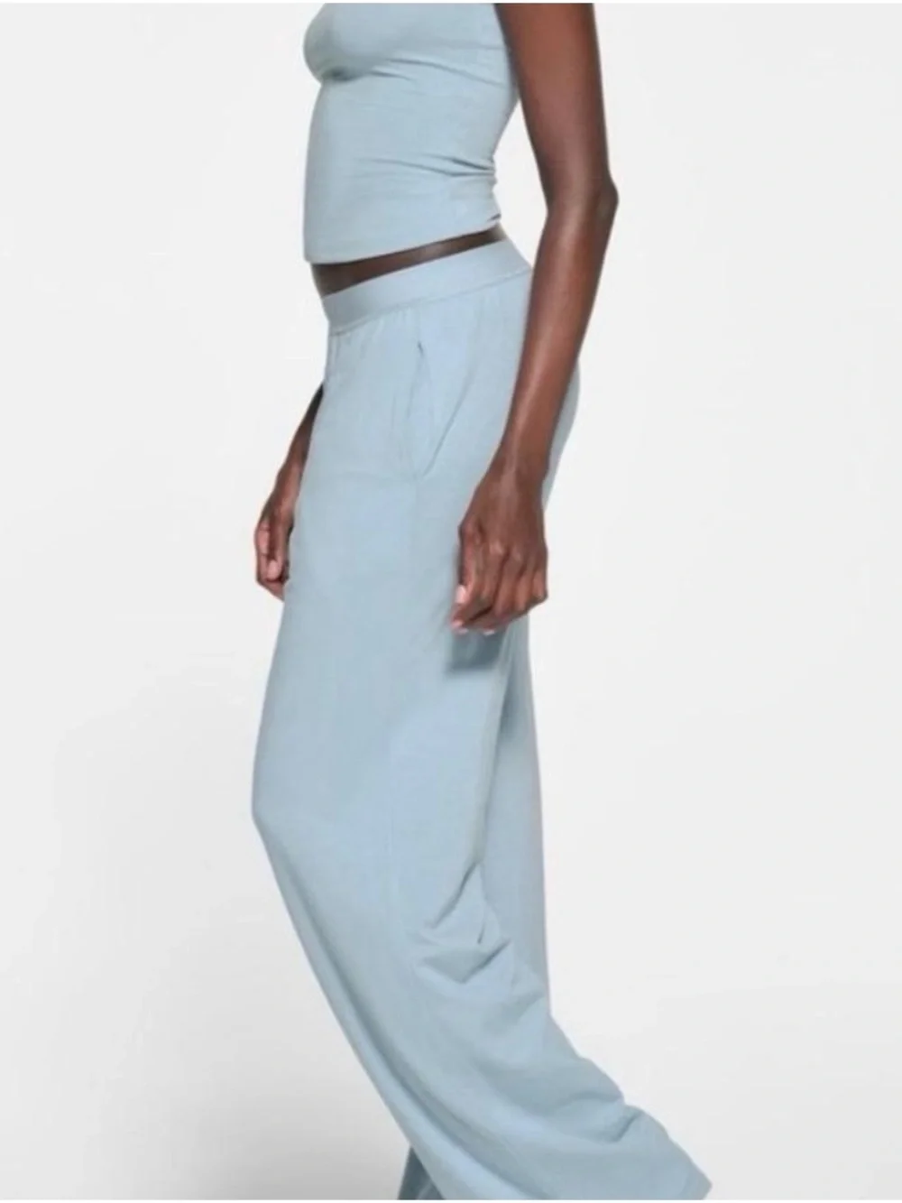 SKIMS LOOSE BOYFRIEND PANT SIZE M